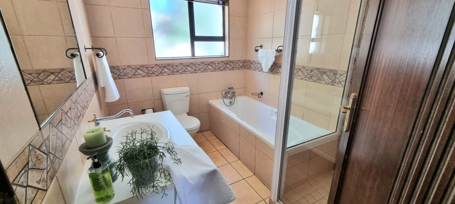 3 Bedroom Property for Sale in Dan Pienaar Free State